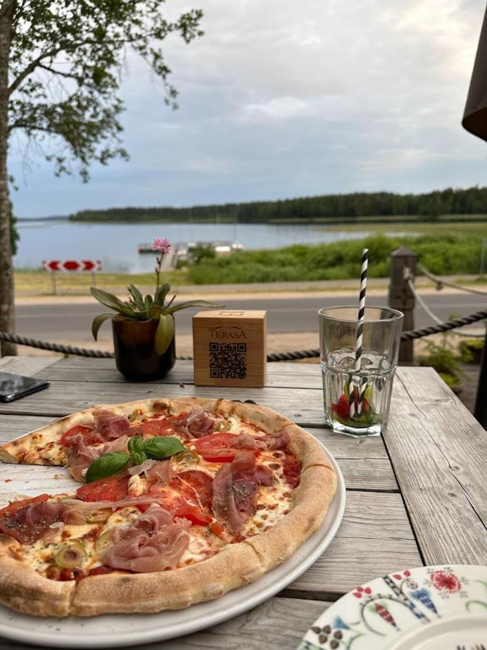 North Lakeside B&B Плателяй Екстериор снимка